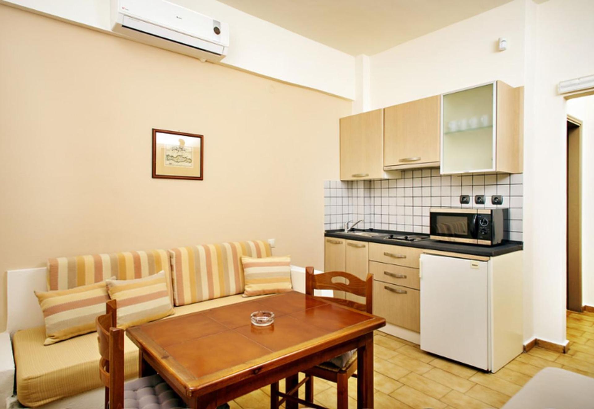Lili Apartments,Oasis 2,5 Km From Hania Center Parigoria Exteriör bild