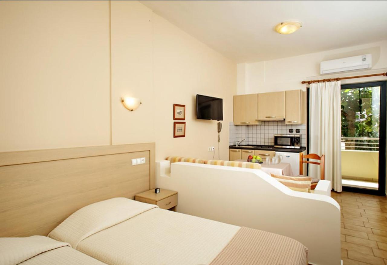 Lili Apartments,Oasis 2,5 Km From Hania Center Parigoria Exteriör bild